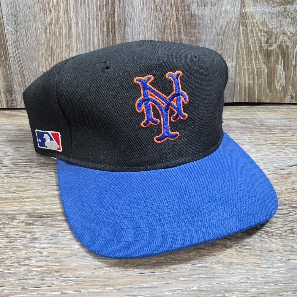 Men's Vintage 90s Sports Specialties New York Mets Black Side Logo Snapback Hat